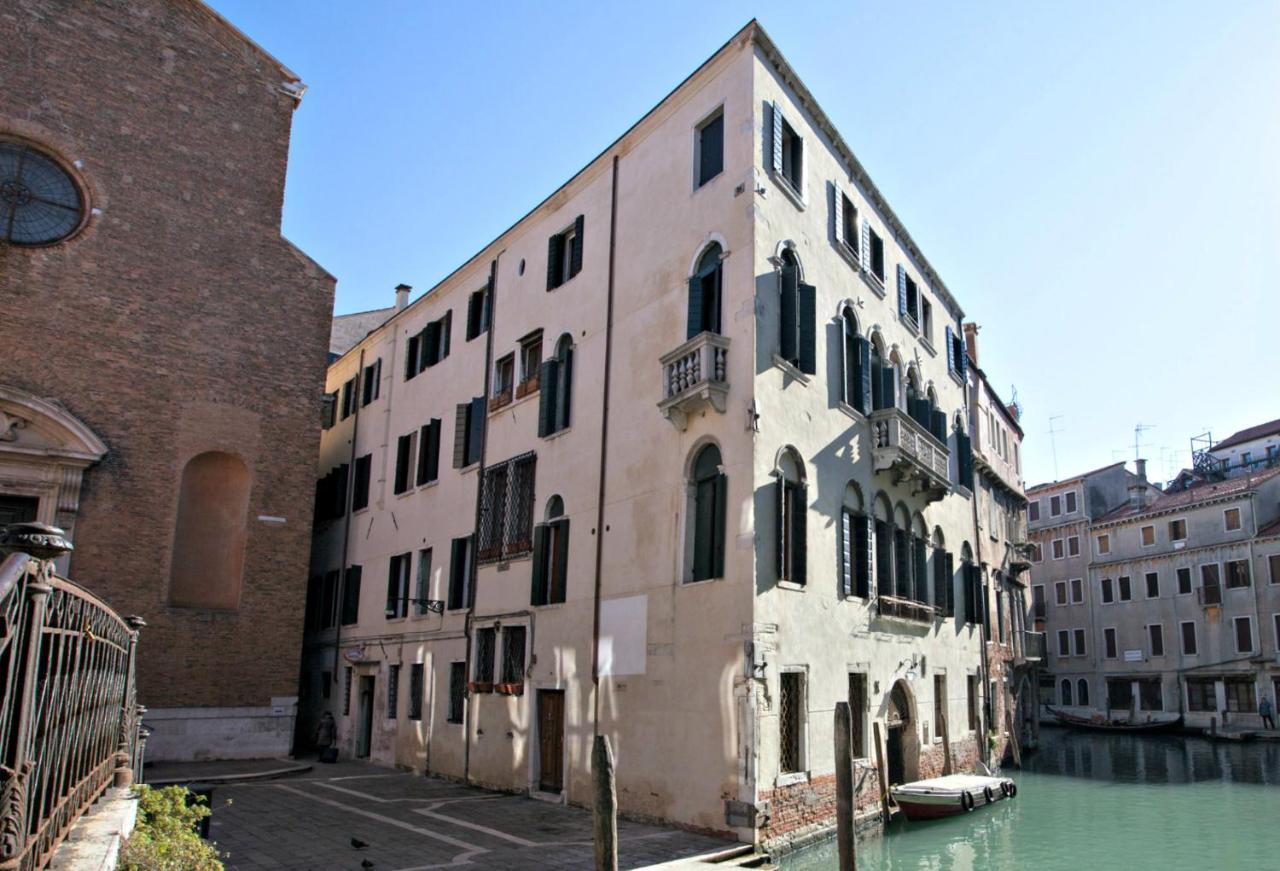 Residence Ca' Foscolo Βενετία Εξωτερικό φωτογραφία